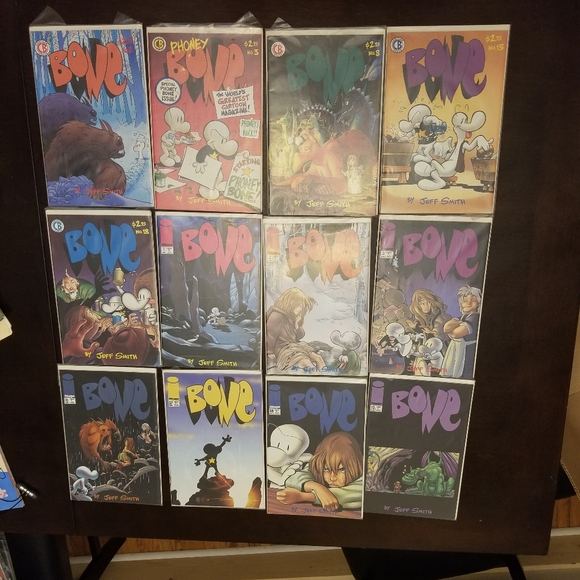 Bone Comic Books - Picture 1 of 5